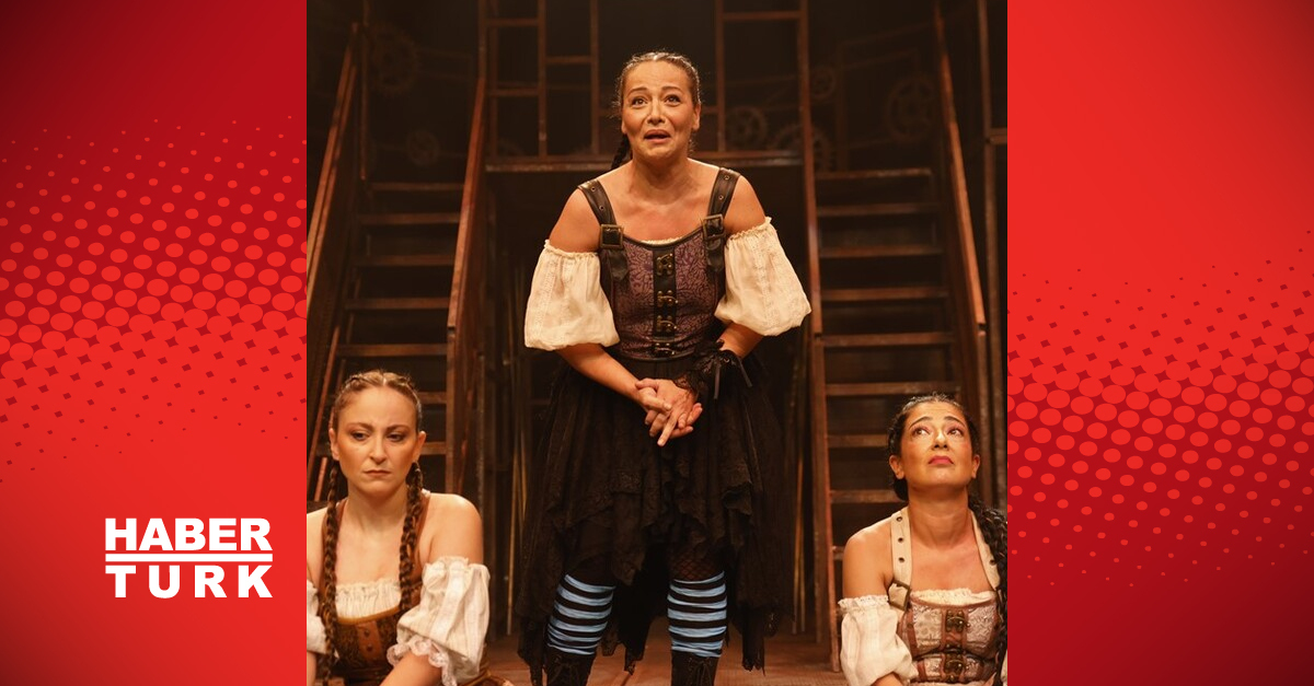 Savaş karşıtı oyun ‘Lysistrata’ AKM’de