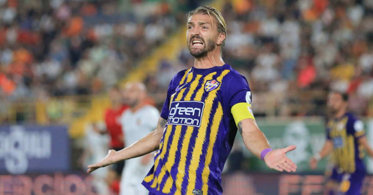Caner Erkin, Fenerbahçe üyeliğinden ihraç ediliyor!