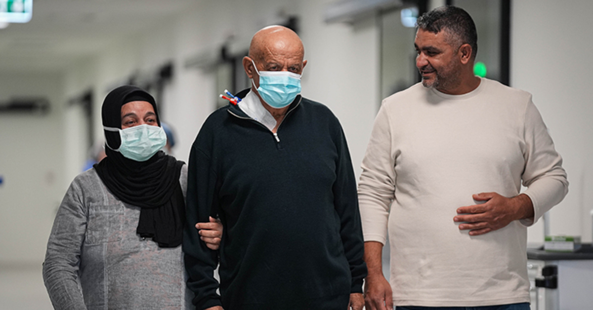 Oğlundan yarı uyumlu kök hücre nakliyle sağlığına kavuştu